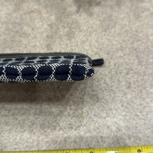 Kate Spade Chrissy Wristlet Red/White and blue w/ bow (no strap) - Picture 5 of 13